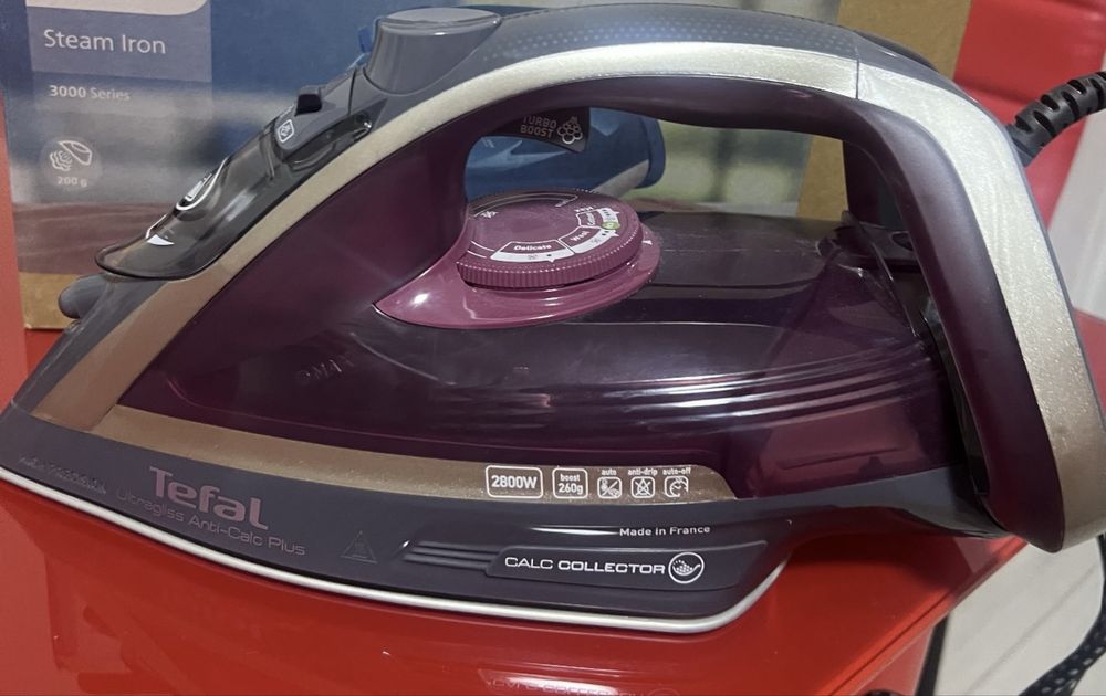 Утюг Tefal новый