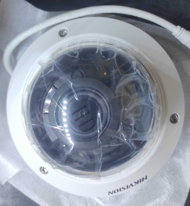 3Мп IP відеокамера Hikvision DS-2CD1731FWD-IZ