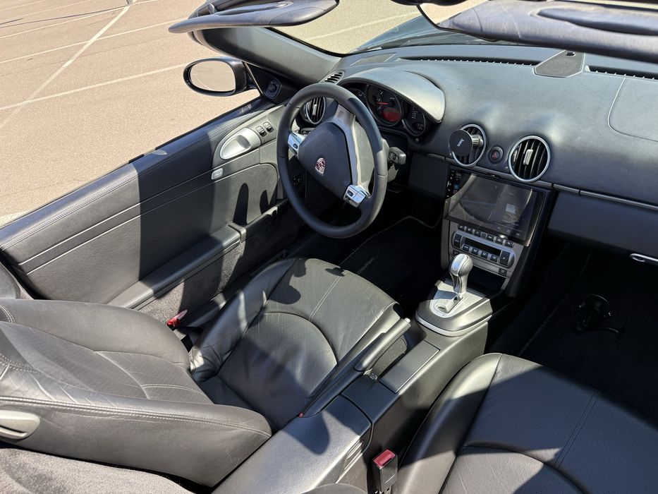 Porsche официальный