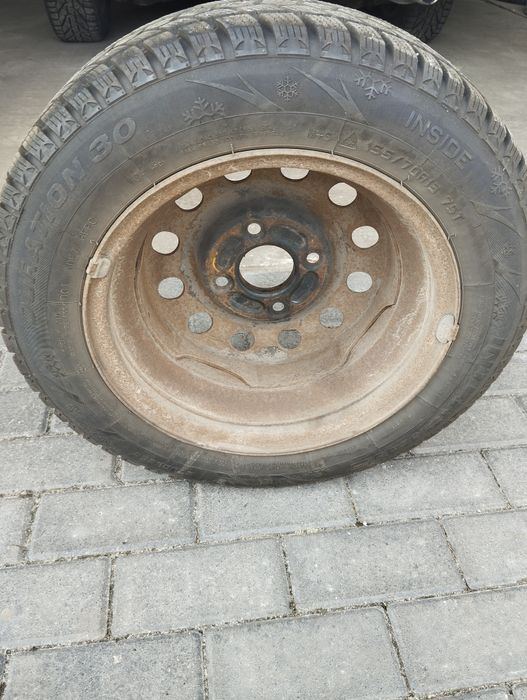 Koła z oponami zimowymi