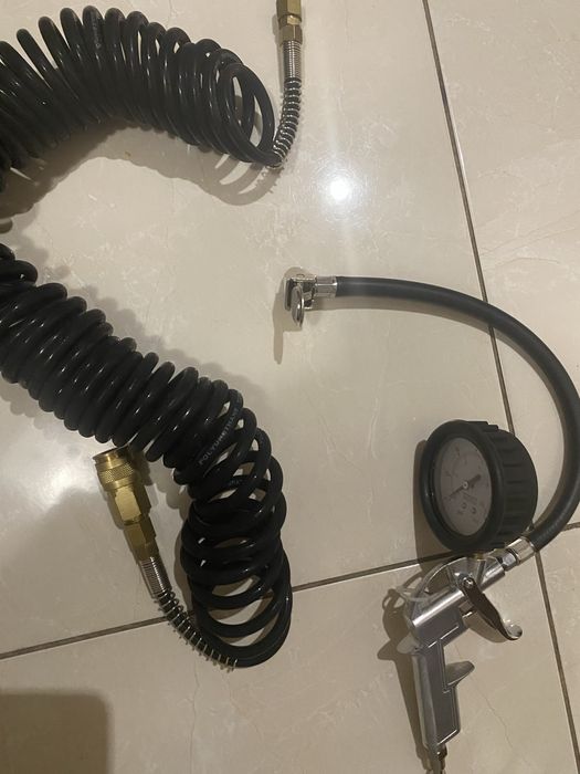 спиральный полиуретановый пневматический шланг с малометром