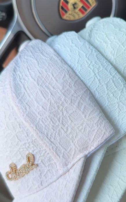 Бейсболка пудрового кольору