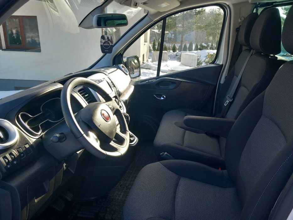 Wynajem busa 9-osobowego Long.