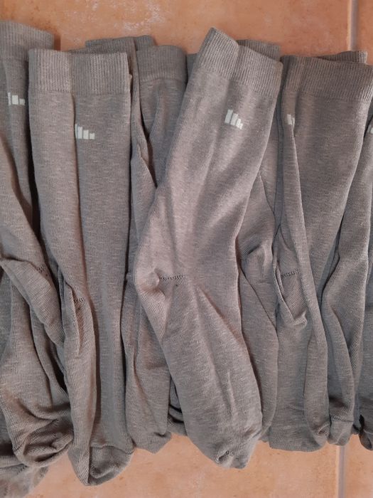 9 pares de meias para homem