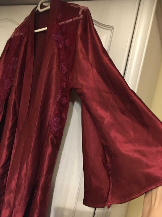 Elegancki satynowy szlafrok koszulkaKomplet 40/42/44 XL/XXL Walentynki