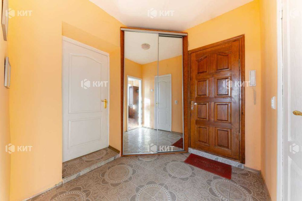 1к.40м2 Центр (Защитников Украины, Восстания, Героев Харькова) 116262