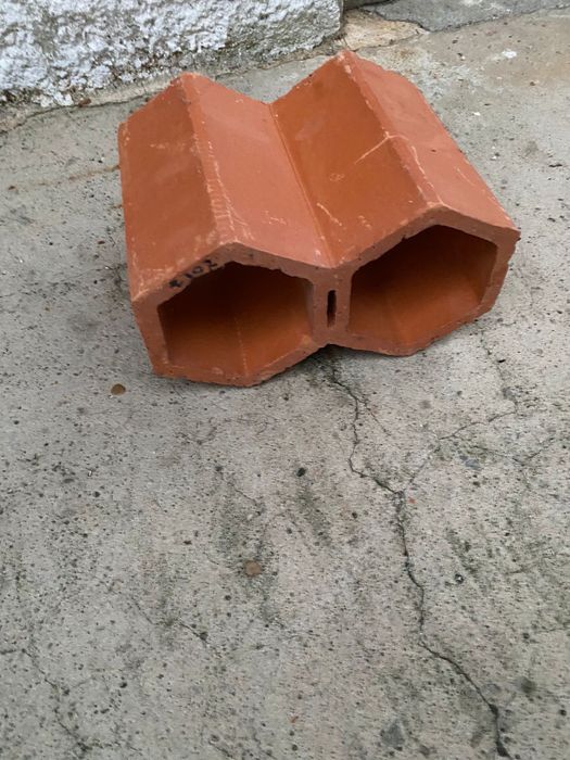 Vendo garrafeiras de barro - cerca de 200