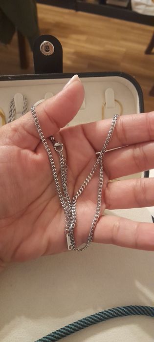 Colares de aço inoxidável qualquer 5€