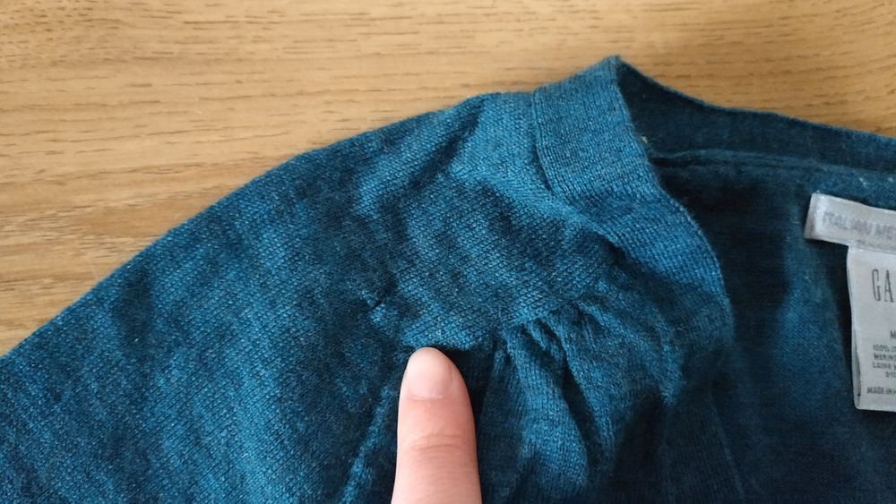 Rozmiar M Sweter wełniany merino GAP