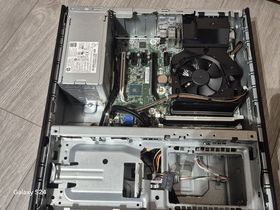 Sprawny niekompletny komputer Hp EliteDesk  800 G2 SFF