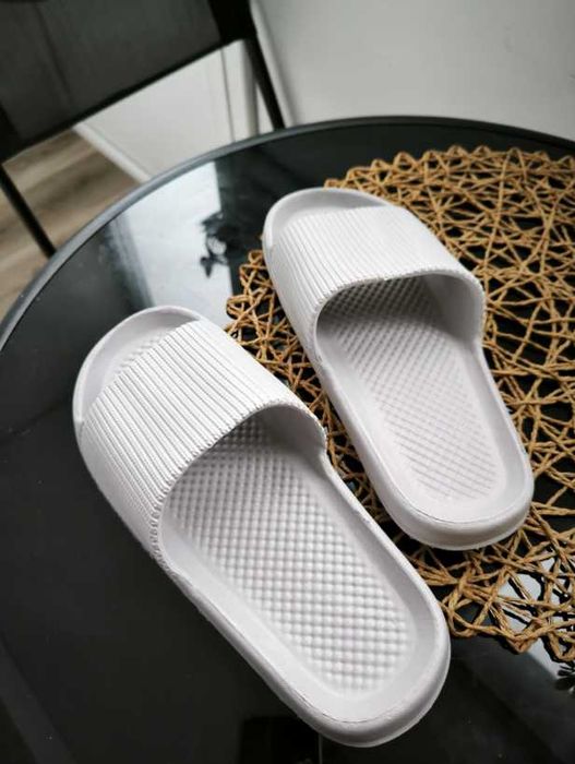 Шльопанці (устілка - 25 см)