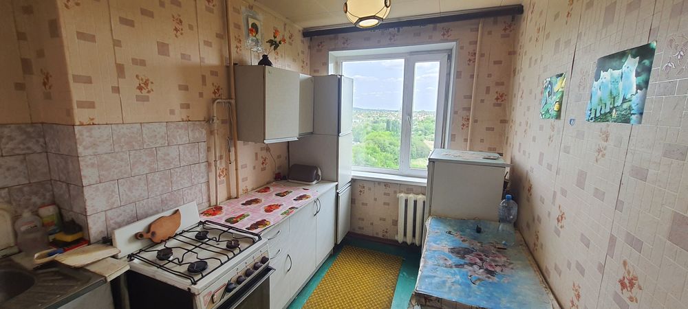 Продається 2-кімн квартира, вул. Чарівна