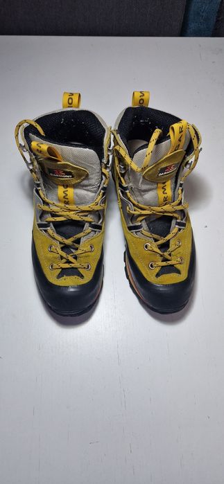 Garmont  40.        .