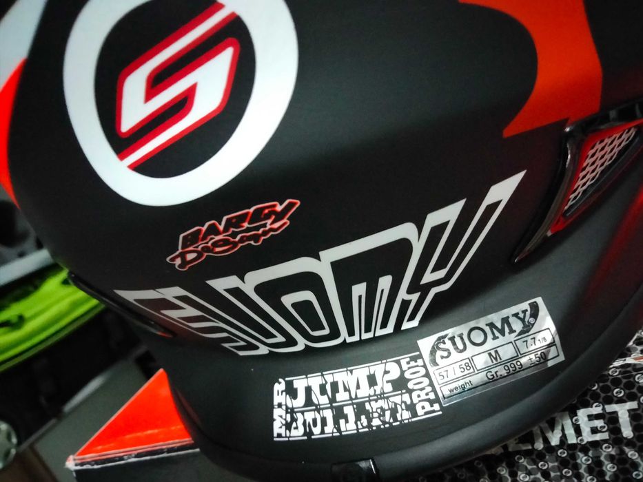 Novo - SUOMY - 1 kg - topo gama - motocross