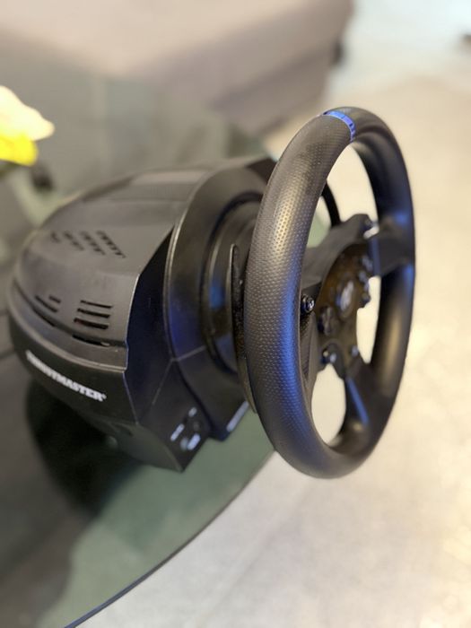 Volante Thrustmaster T300 ps4 / ps5 / pc