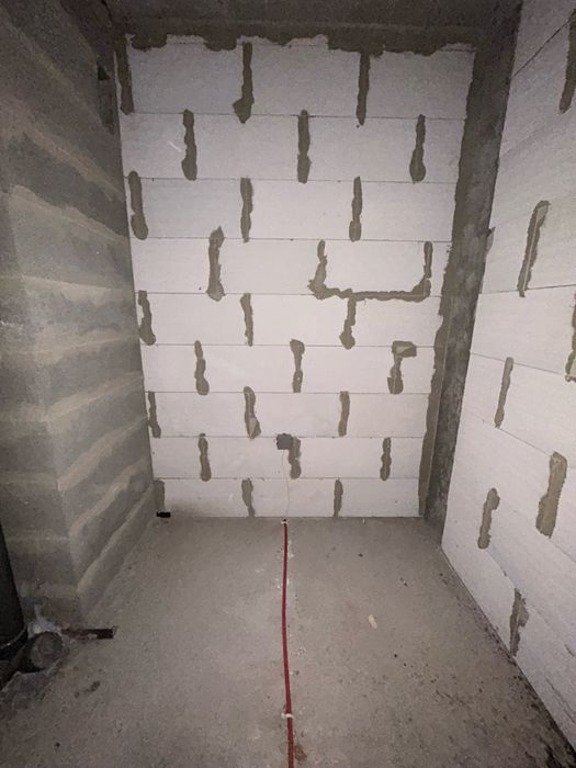 Однокімнатна в Бучі з індивідуальним газовим опаленням