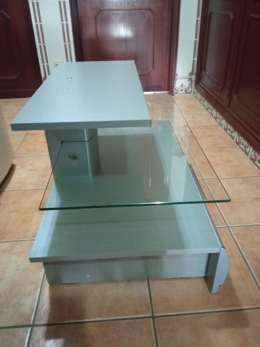 Móvel suporte de tv com 3 nivéis c/gaveta