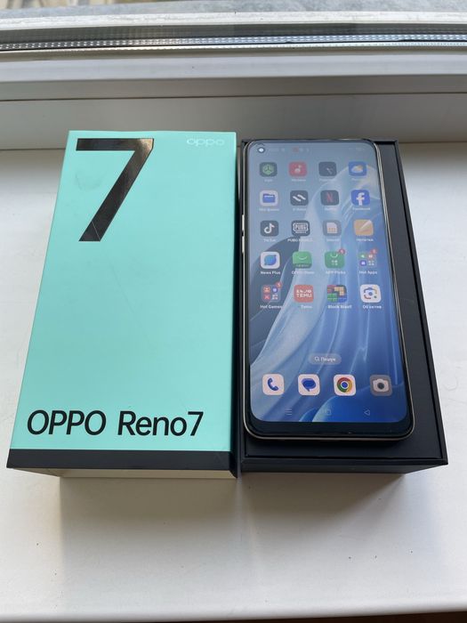 Смартфон Oppo Reno 7