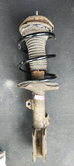 Sprężyna KYB amortyzator kolumna kompletna Toyota Avensis T25