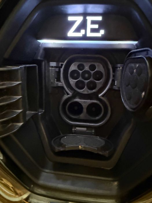 Renault Zoe 52 kWh teste bateria 95% — photo 5