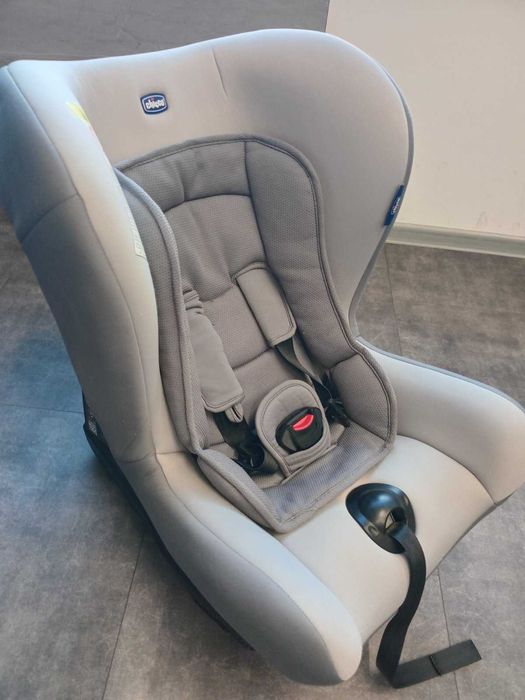Автокрісло Chicco Cosmos 0-18кг