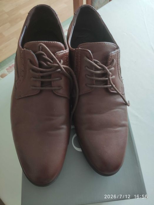 Buty wizytowe nr 41