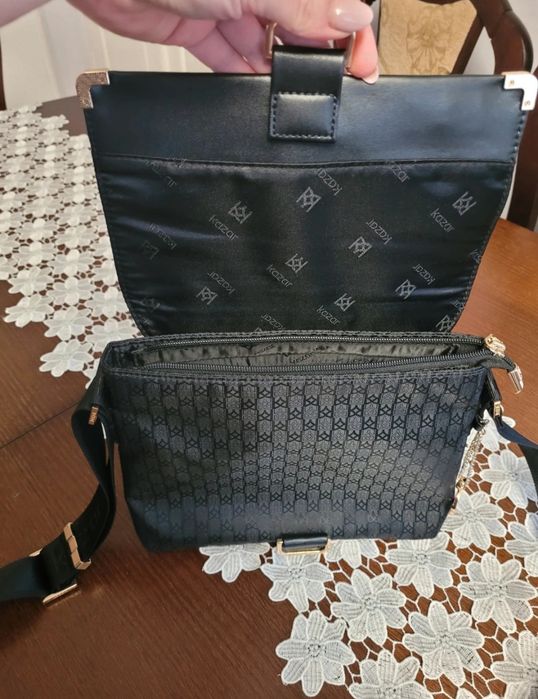 Listonoszka kazar czarna