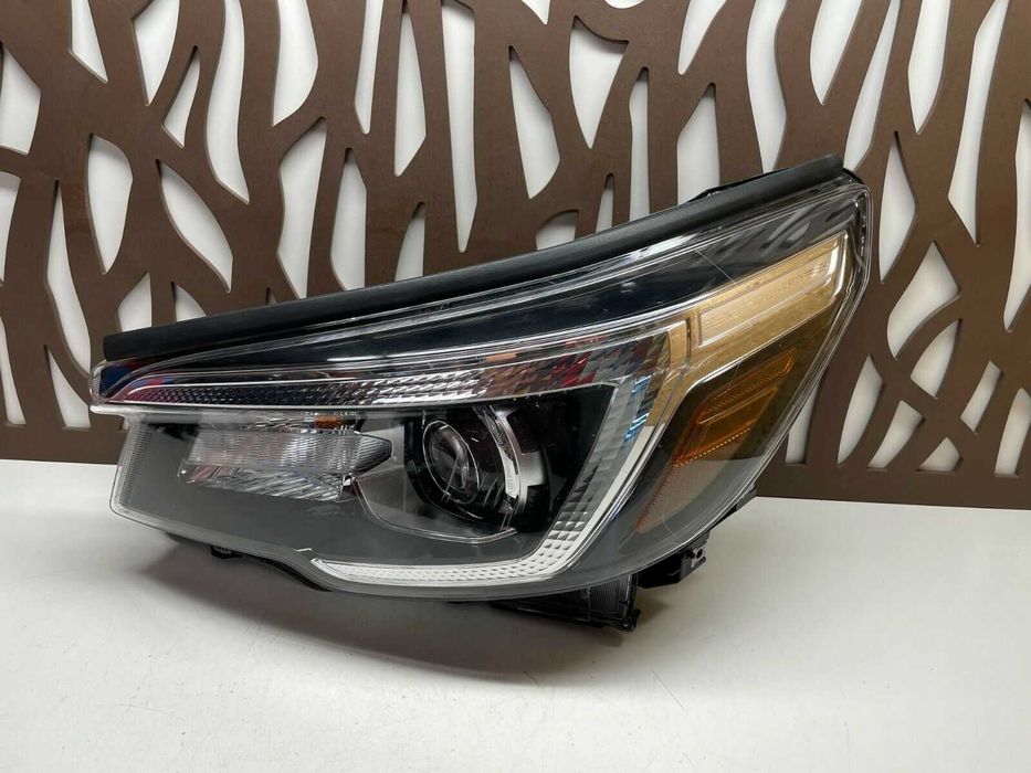 Фара правая левая Subaru Forester 2019, 2020, 2021 Full Led USA
