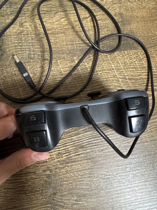 Геймпад Logitech RumblePad 2