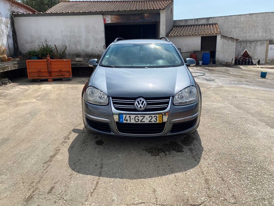 Volkswagen golf variant
