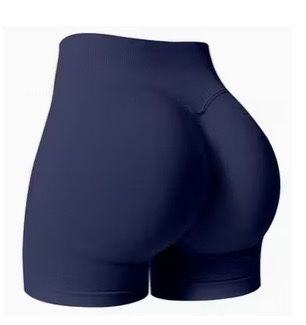 Жіночі спортивні шорти