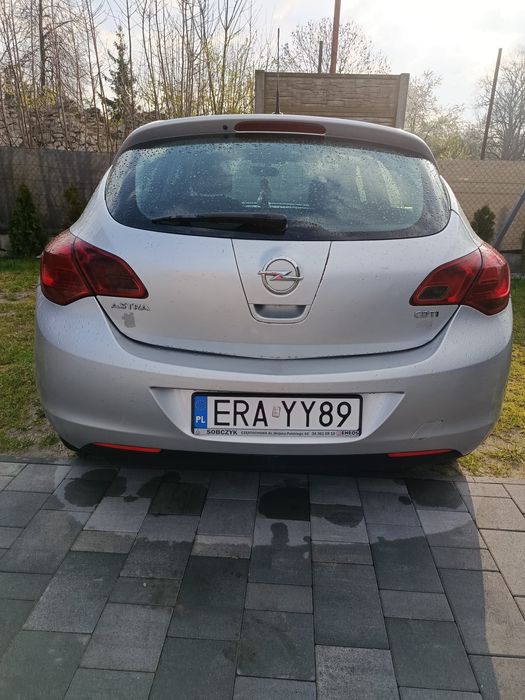 Opel Astra J 2010r