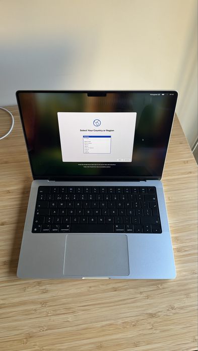 MacBook M1 Pro 14’ 16GB RAM 516GB