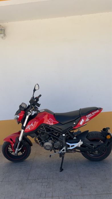 Mota Benelli 125