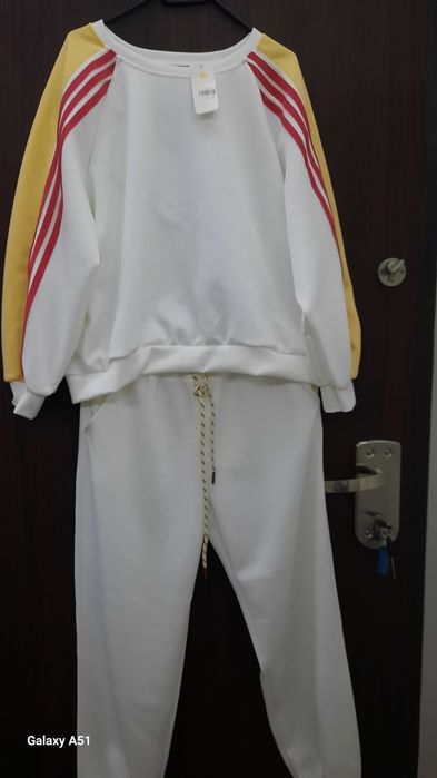 Dres masełko z lampasami