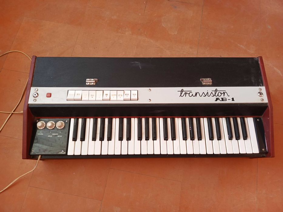 Organy Solina-A211 i Transiston AB-1