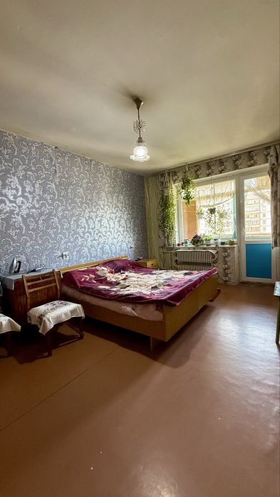 Продаж 2 кім. Квартира 4 мкрн. Лівий берег