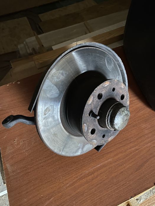 Поворотные кулаки ВАЗ 2101-2107 классика цена за ПАРУ