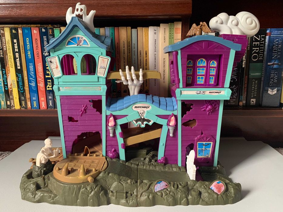 Pista de Carrinhos Matchbox Casa Assombrada (2003)