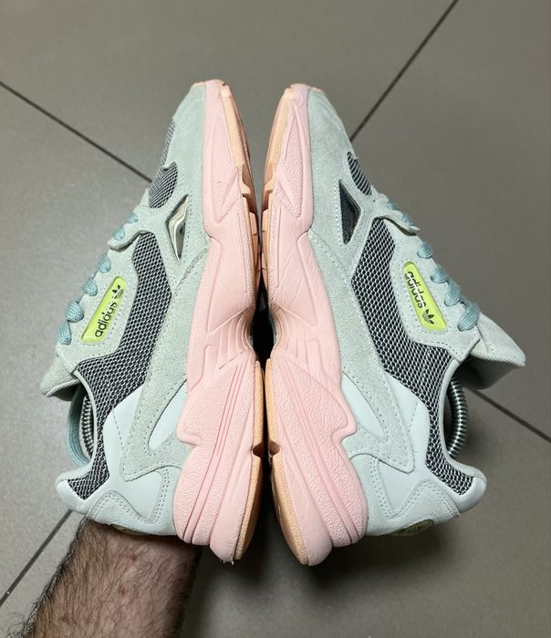 Кросівки Adidas Falcon Оригінал