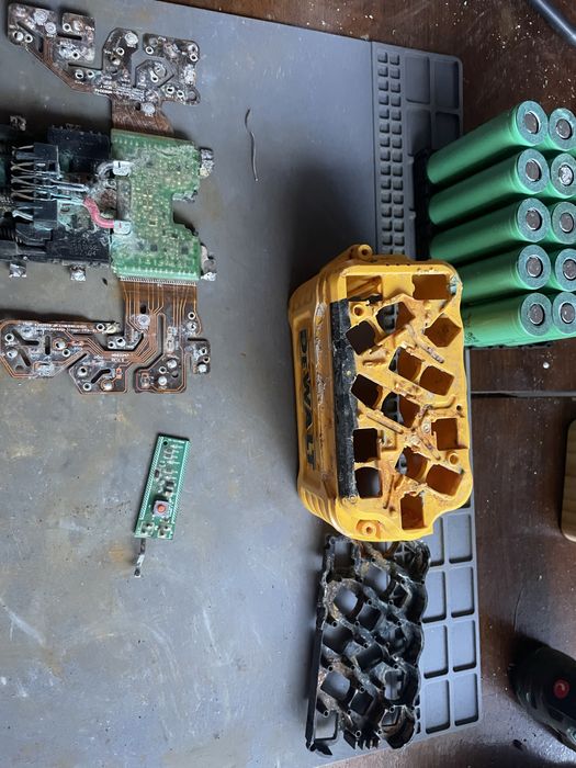 Regeneracja baterii odkurzaczy bezprzewodowych