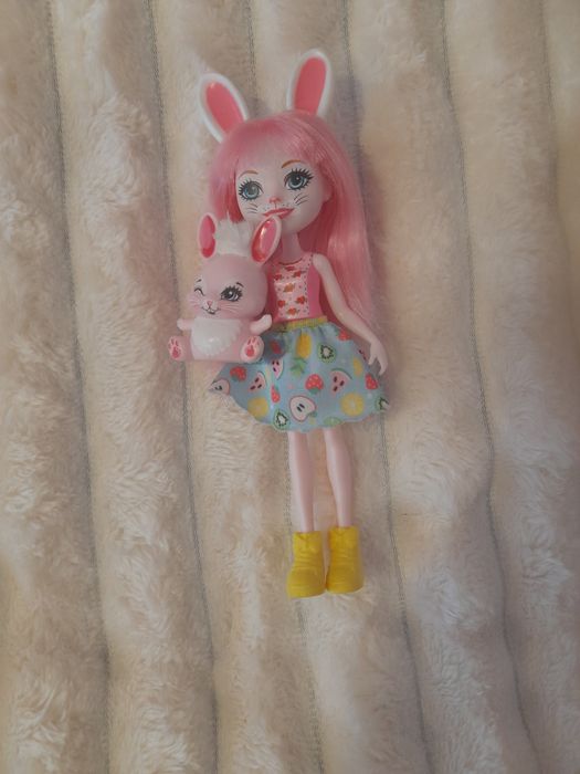 Lalka Enchantimals królik