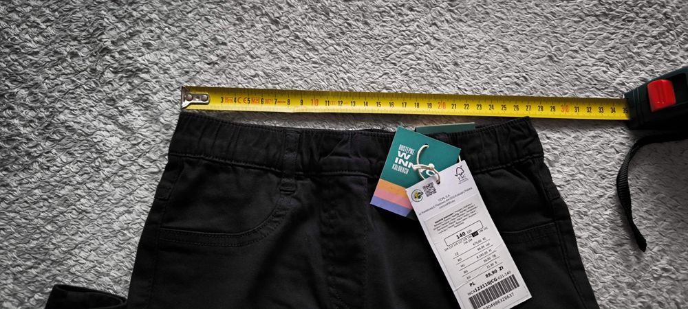 Nowe spodnie jeansowe coccodrillo r. 140 flare leg slim