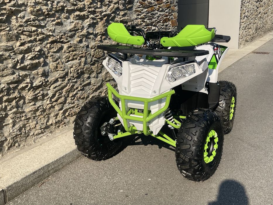 Moto 4 125cc 4 tempos semiautomaticas