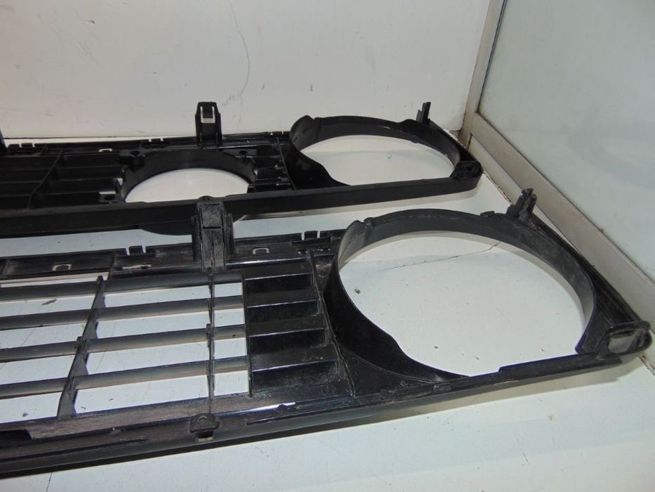 VW golf 2 grelhas frontais novas