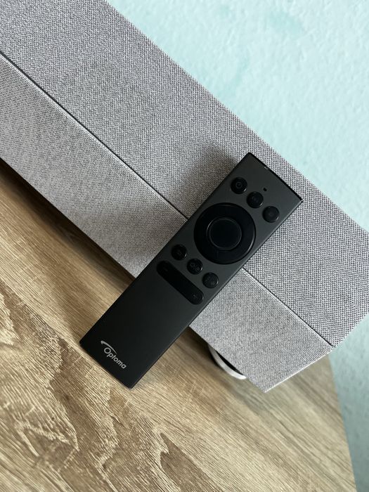 Optoma CinemaX P2 – projektor laserowy 4K UST | 3552 h | Komplet | Stan bardzo dobry