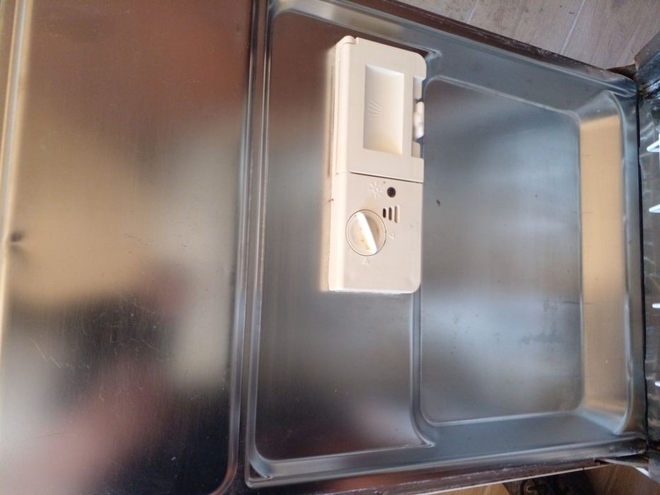 Посудомийна машина