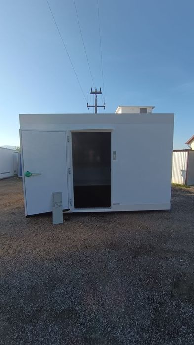 Komora chłodnicza / Chłodnia Stacjonarna / Chłodnia wolnostojąca / C09