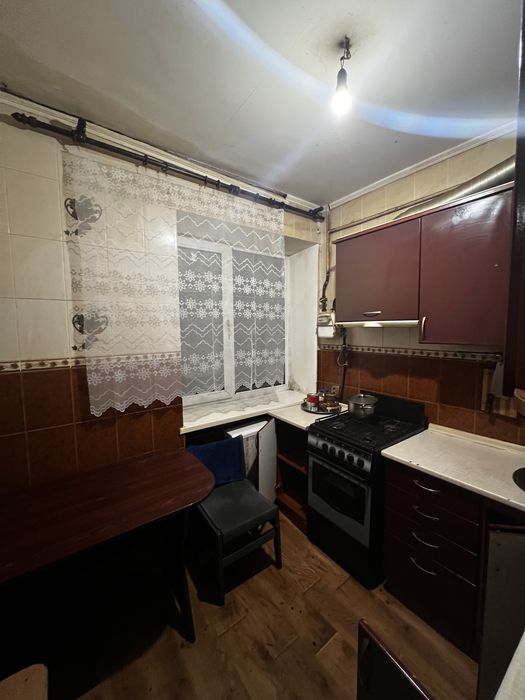 Продам 2-х кімнатну квартиру в Гончарівському