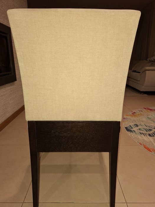 Conjunto de 8 cadeiras de mesa de jantar em excelente estado